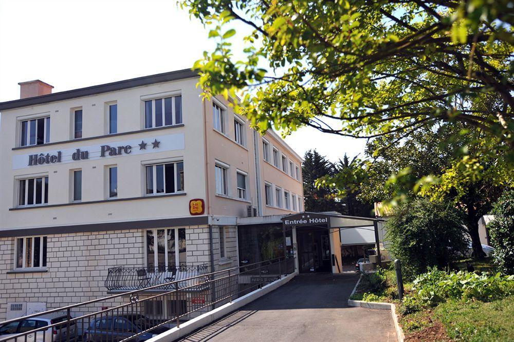 Brit Hotel Du Parc Niort Centre-Parking Gratuit Exterior foto